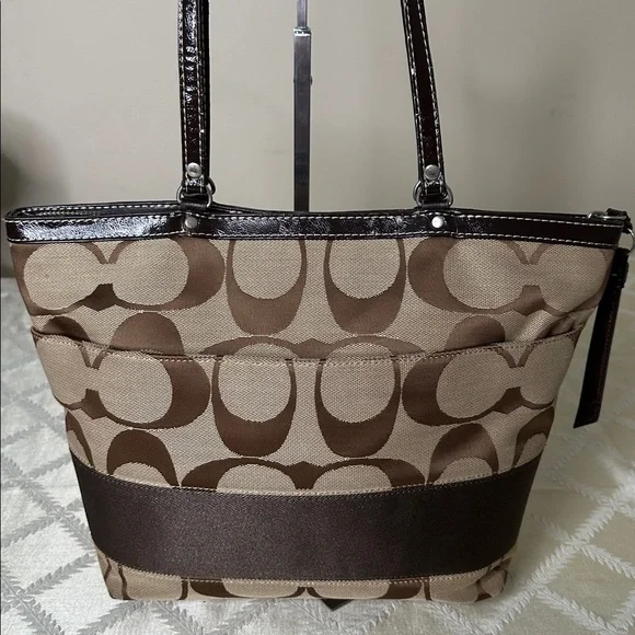 ✨Rehab Coach Tan and Brown Signature Tote - Picture 5 of 9